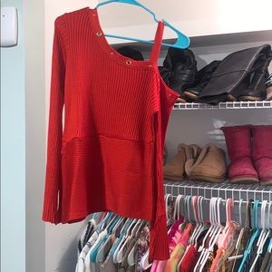 Off the shoulder long sleeve